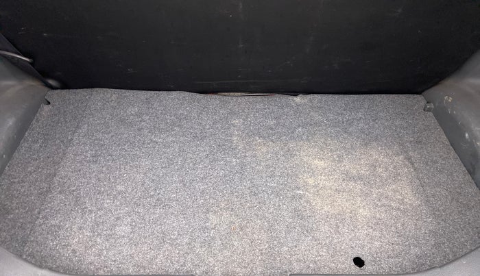 2018 Maruti Alto 800 LXI, Petrol, Manual, 20,315 km, Boot Inside