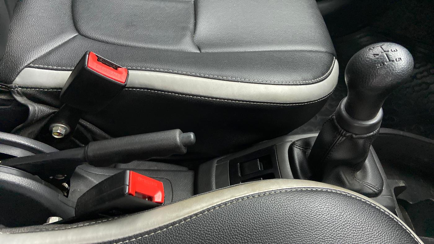 2018 Maruti Alto 800 LXI, Petrol, Manual, 20,315 km, Gear Lever