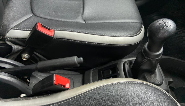 2018 Maruti Alto 800 LXI, Petrol, Manual, 20,315 km, Gear Lever