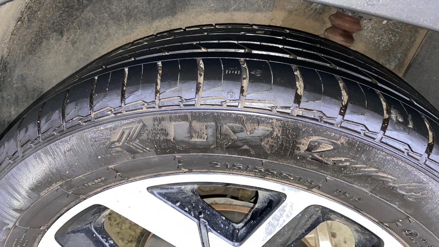 2024 KIA SELTOS  GTX Plus 1.5 Turbo Petrol DCT, Petrol, Automatic, 37,032 km, Left Rear Tyre Tread