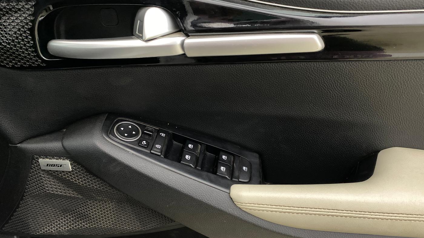 2024 KIA SELTOS  GTX Plus 1.5 Turbo Petrol DCT, Petrol, Automatic, 37,032 km, Driver Side Door Panels Control