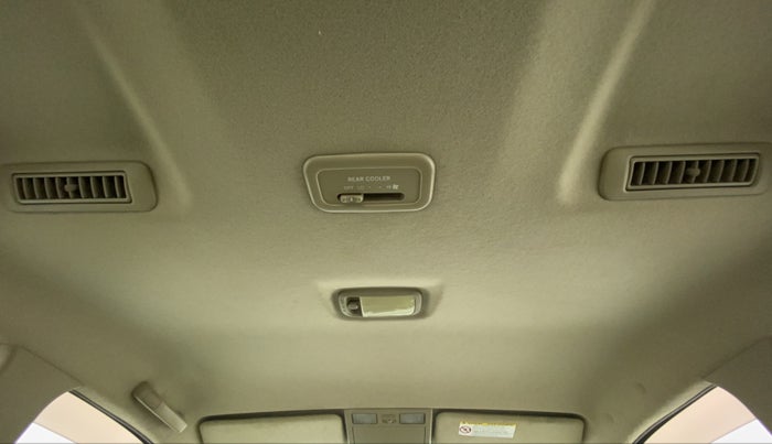 2013 Toyota Fortuner 3.0 AT 4X2, Diesel, Automatic, 82,426 km, Rear AC Vents