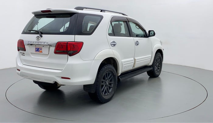 2013 Toyota Fortuner 3.0 AT 4X2, Diesel, Automatic, 82,426 km, Right Back Diagonal