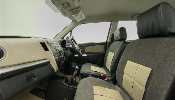 2015 Maruti Wagon R 1.0 VXI, Petrol, Manual, 66,110 km, Right Side Front Door Cabin