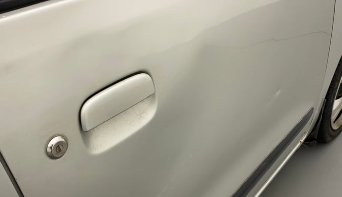 2015 Maruti Wagon R 1.0 VXI, Petrol, Manual, 66,110 km, Driver-side door - Slightly dented