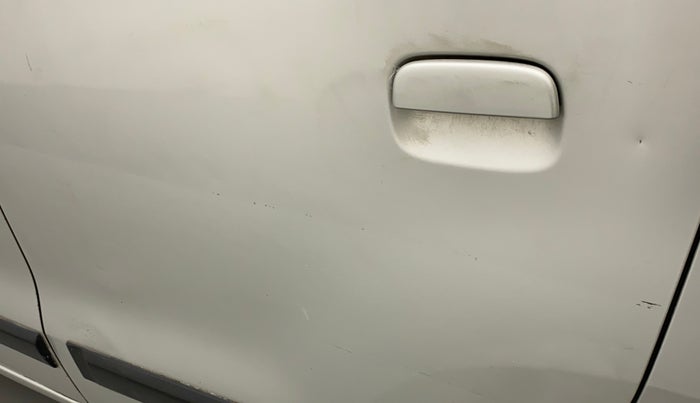 2015 Maruti Wagon R 1.0 VXI, Petrol, Manual, 66,110 km, Rear left door - Minor scratches