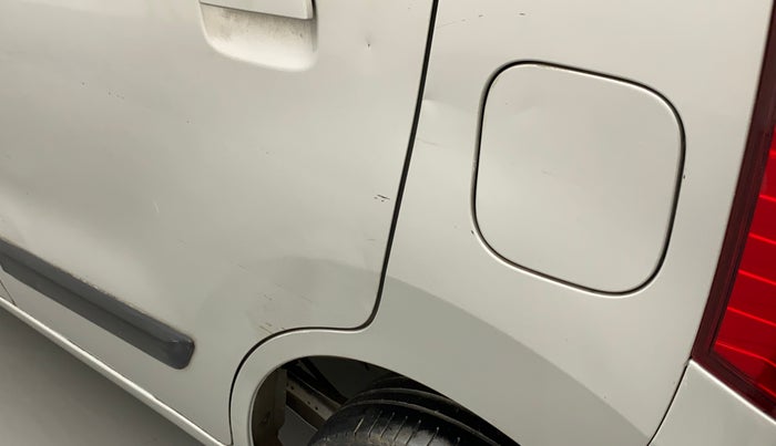 2015 Maruti Wagon R 1.0 VXI, Petrol, Manual, 66,110 km, Left quarter panel - Minor scratches
