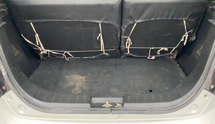 2015 Maruti Wagon R 1.0 VXI, Petrol, Manual, 66,110 km, Boot Inside
