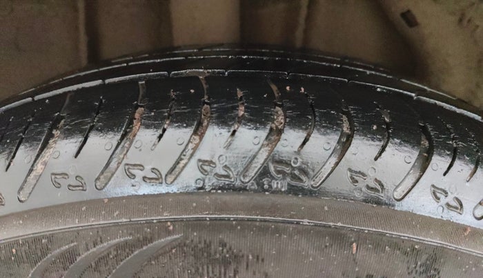 2021 Renault Kiger RXT (O) AMT, Petrol, Automatic, 39,237 km, Right Rear Tyre Tread