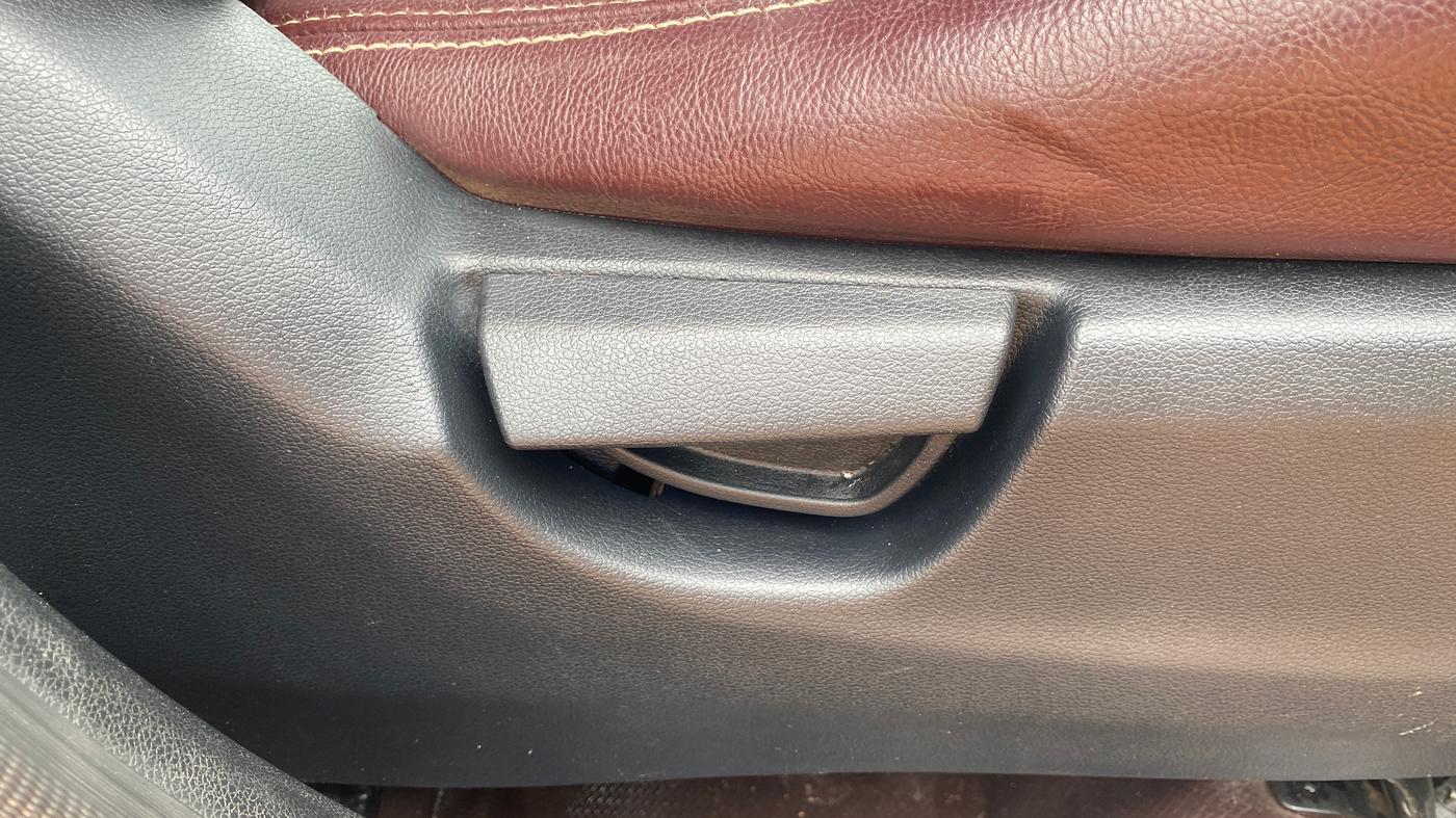 2022 Hyundai NEW SANTRO SPORTZ MT, Petrol, Manual, 68,906 km, Driver Side Adjustment Panel
