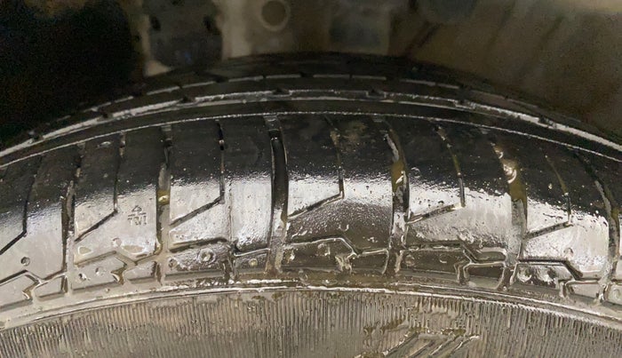 2019 Hyundai VENUE SX 1.0 TURBO, Petrol, Manual, 72,170 km, Left Front Tyre Tread