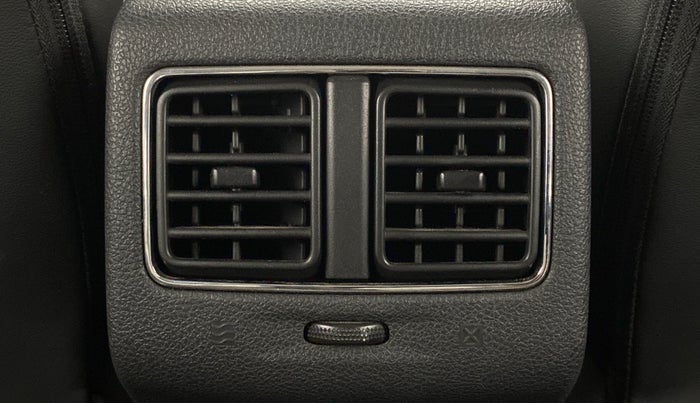 2018 Renault Captur 1.5 PLATINE DIESEL, Diesel, Manual, 56,761 km, Rear AC Vents