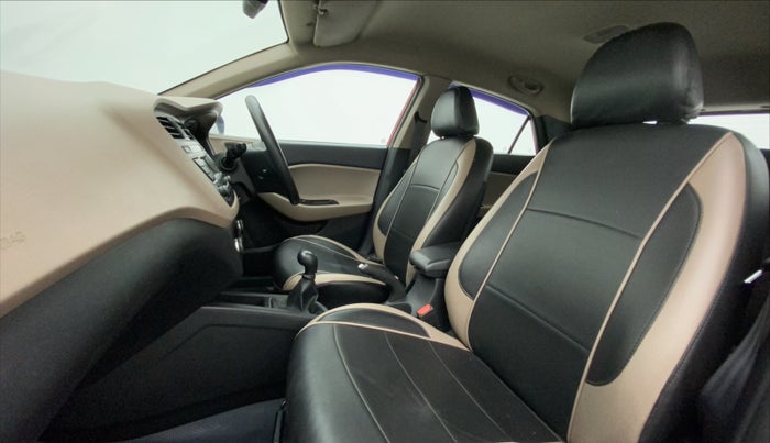 2016 Hyundai Elite i20 SPORTZ 1.2, Petrol, Manual, 94,468 km, Right Side Front Door Cabin