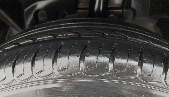 2016 Ford Ecosport TITANIUM+ 1.0L ECOBOOST, Petrol, Manual, 50,578 km, Left Front Tyre Tread