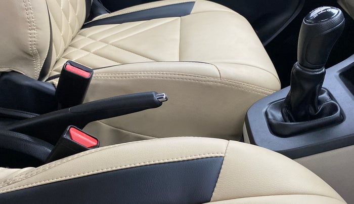 2019 Maruti New Wagon-R VXI 1.0, Petrol, Manual, 28,454 km, Gear Lever