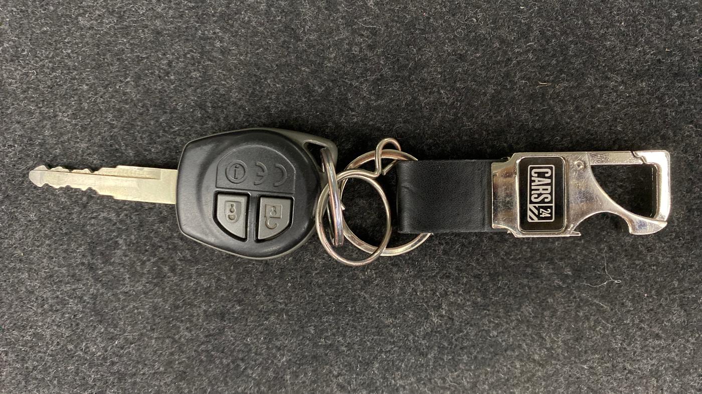 2019 Maruti New Wagon-R VXI 1.0, Petrol, Manual, 28,454 km, Key Close Up