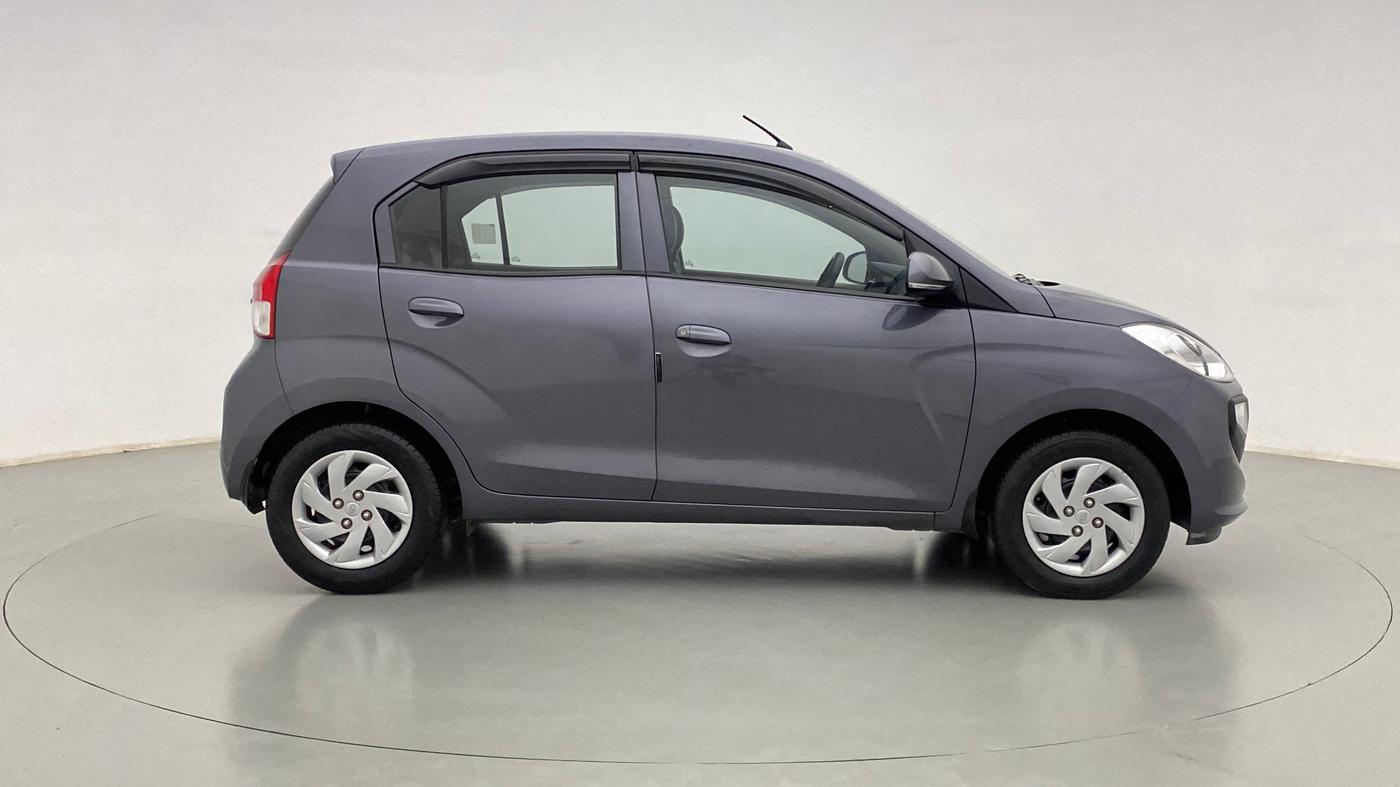 2018 Hyundai NEW SANTRO SPORTZ 1.1, Petrol, Manual, 30,828 km, Right Side View