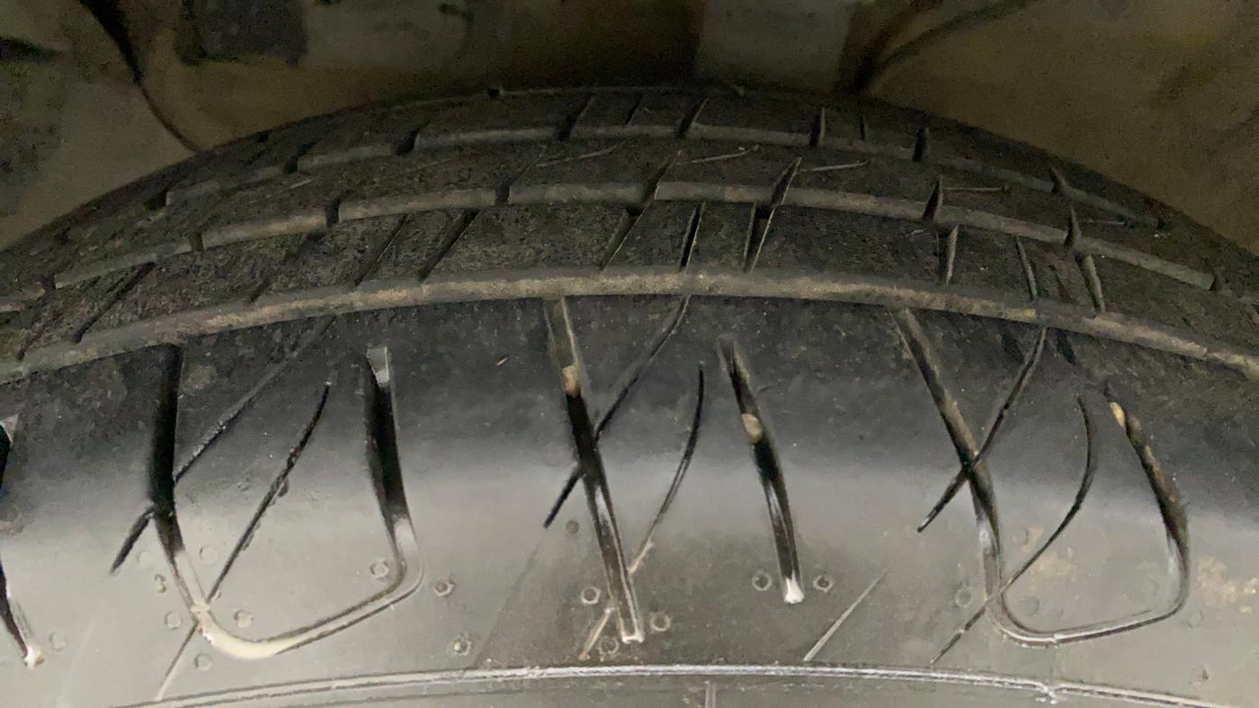 2015 Hyundai Creta S 1.6 PETROL, Petrol, Manual, 51,607 km, Left Front Tyre Tread