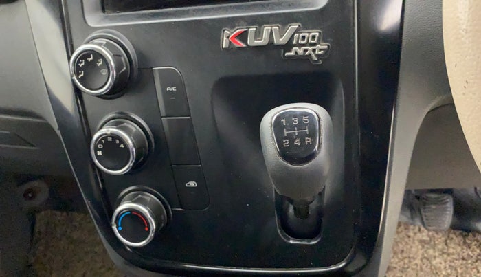 2017 Mahindra KUV 100 NXT K2 P 6 STR, Petrol, Manual, 71,972 km, Gear Lever