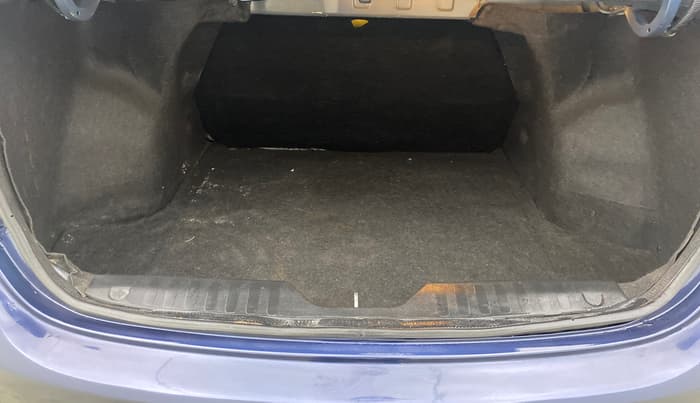 2019 Maruti Ciaz ALPHA  AT 1.5 SHVS PETROL, Petrol, Automatic, 91,080 km, Boot Inside
