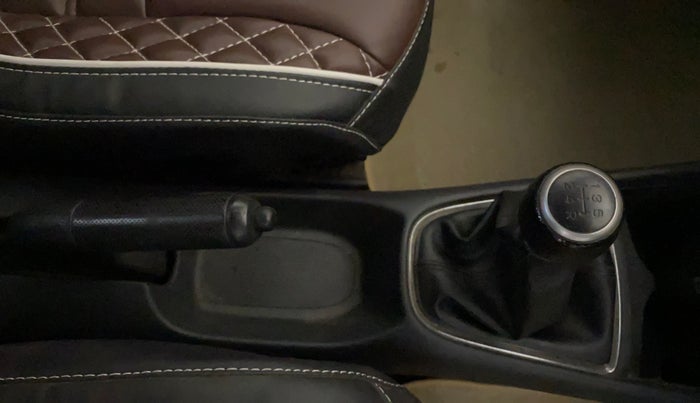 2023 Honda Amaze 1.2L I-VTEC S, Petrol, Manual, 21,593 km, Gear Lever