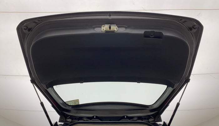 2014 Maruti Ritz VXI, Petrol, Manual, 57,273 km, Boot Door Open