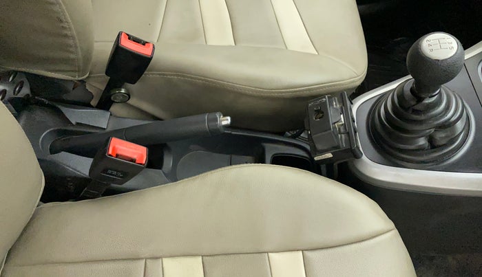 2014 Maruti Ritz VXI, Petrol, Manual, 57,273 km, Gear Lever