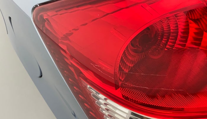 2013 Maruti Swift Dzire VXI, Petrol, Manual, 1,22,713 km, Left tail light - Minor scratches