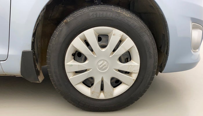 2013 Maruti Swift Dzire VXI, Petrol, Manual, 1,22,713 km, Right Front Wheel