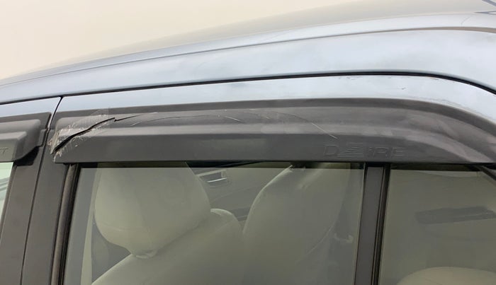 2013 Maruti Swift Dzire VXI, Petrol, Manual, 1,22,713 km, Rear left door - Door visor damaged