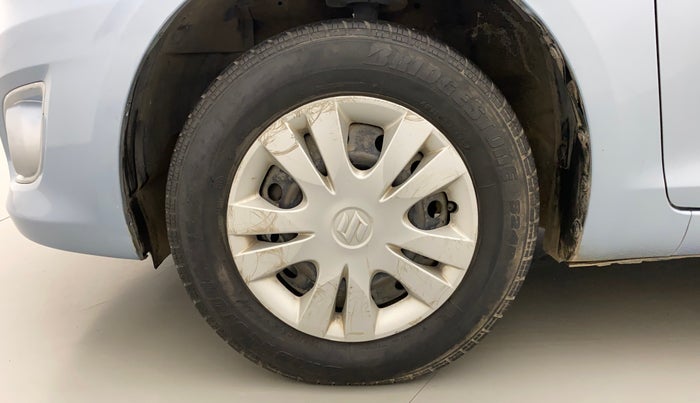 2013 Maruti Swift Dzire VXI, Petrol, Manual, 1,22,713 km, Left Front Wheel