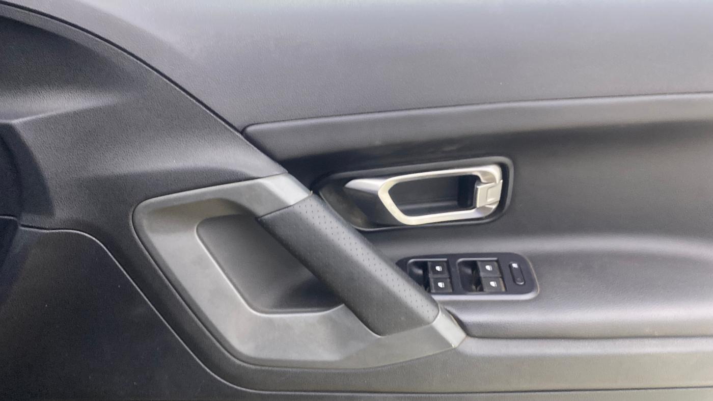 2021 Tata Harrier XZ PLUS 2.0L, Diesel, Manual, 54,560 km, Driver Side Door Panels Control