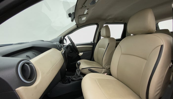 2013 Renault Duster 110 PS RXL DIESEL, Diesel, Manual, 1,07,928 km, Right Side Front Door Cabin