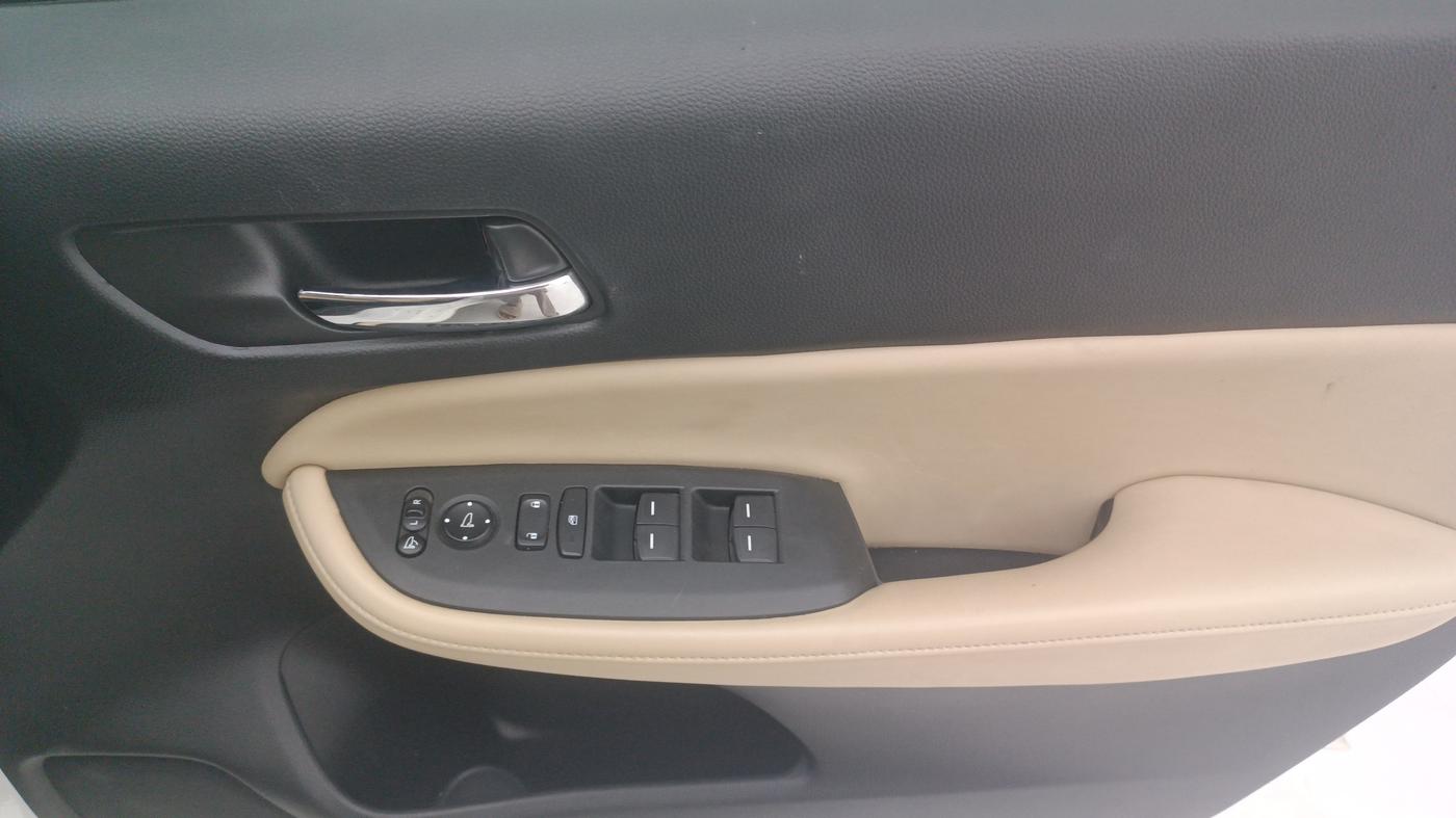 2021 Honda City 1.5L I-VTEC ZX CVT, Petrol, Automatic, 64,920 km, Driver Side Door Panels Control