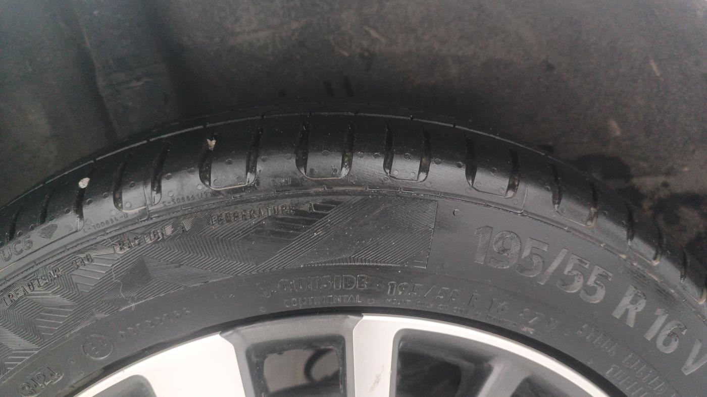 2021 Honda City 1.5L I-VTEC ZX CVT, Petrol, Automatic, 64,920 km, Right Rear Tyre Tread
