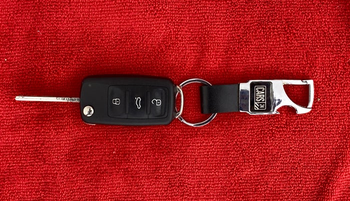 2018 Skoda Rapid 1.5 TDI AT STYLE PLUS, Diesel, Automatic, 33,945 km, Key Close Up