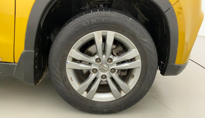 2017 Maruti Vitara Brezza ZDI, Diesel, Manual, 68,420 km, Right Front Wheel