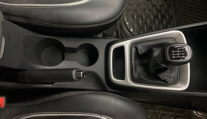 2021 Hyundai VENUE SX 1.0 TURBO IMT, Petrol, Manual, 25,736 km, Gear Lever