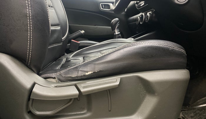 2021 Hyundai VENUE SX 1.0 TURBO IMT, Petrol, Manual, 25,736 km, Driver Side Adjustment Panel