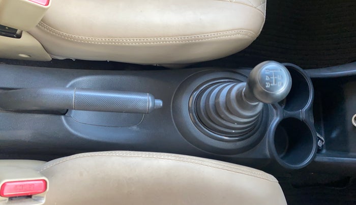 2013 Honda Amaze 1.2L I-VTEC EX, Petrol, Manual, 55,689 km, Gear Lever