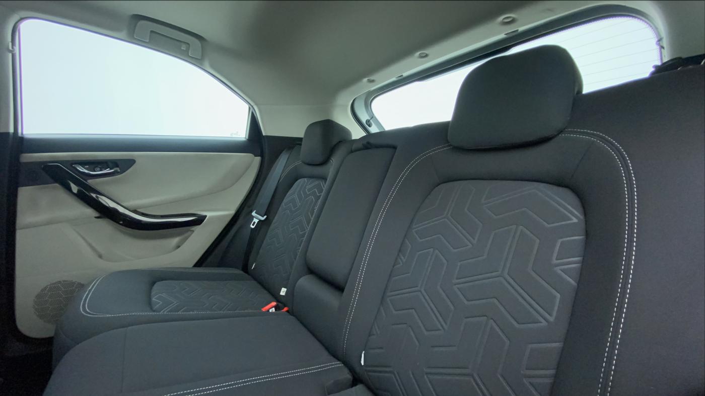 2020 Tata NEXON XZ+ OPT PETROL, Petrol, Manual, 20,734 km, Right Side Rear Door Cabin
