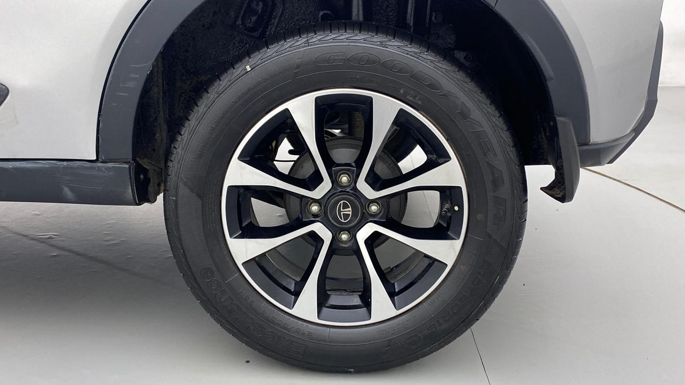 2020 Tata NEXON XZ+ OPT PETROL, Petrol, Manual, 20,734 km, Left Rear Wheel