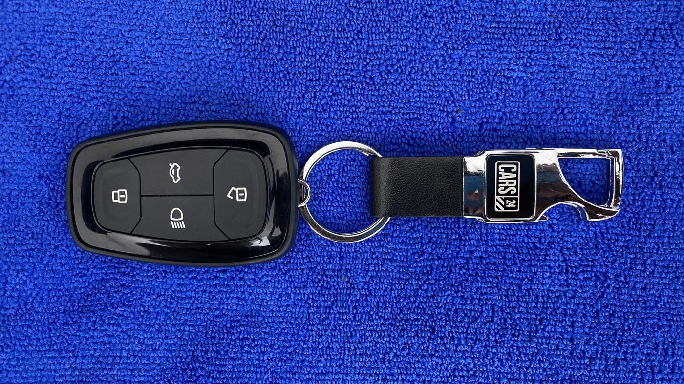 2020 Tata NEXON XZ+ OPT PETROL, Petrol, Manual, 20,734 km, Key Close Up