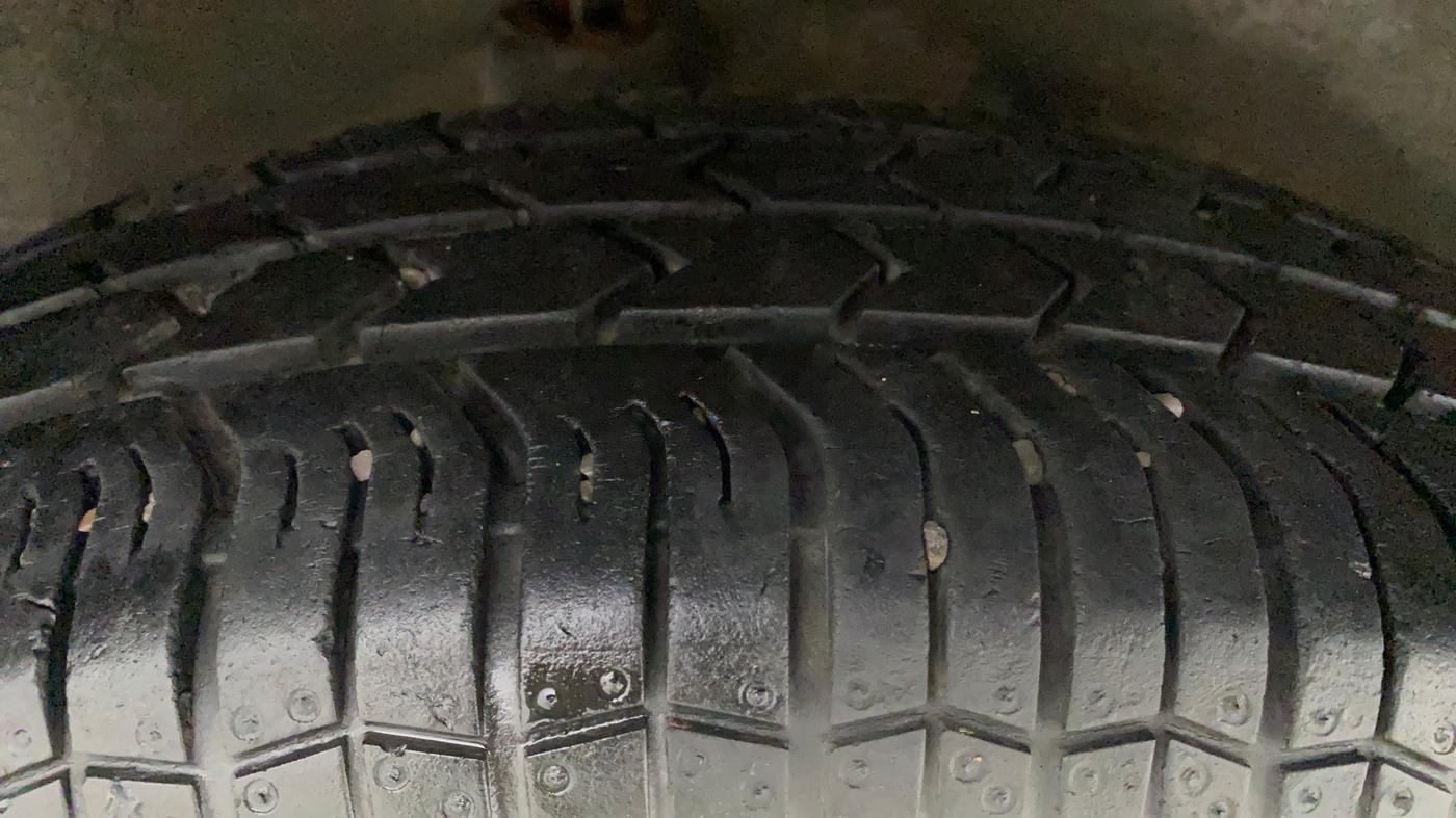 2012 Maruti Ritz LXI, Petrol, Manual, 1,19,936 km, Right Rear Tyre Tread