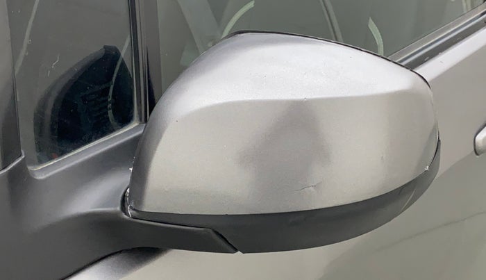 2012 Maruti Ritz LXI, Petrol, Manual, 1,19,936 km, Left rear-view mirror - Slight misalignment