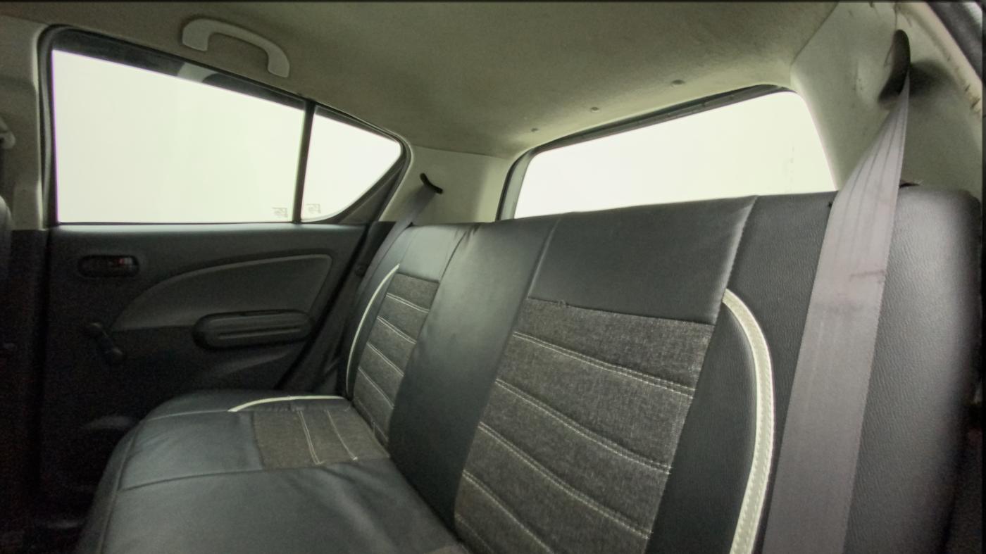 2012 Maruti Ritz LXI, Petrol, Manual, 1,19,936 km, Right Side Rear Door Cabin