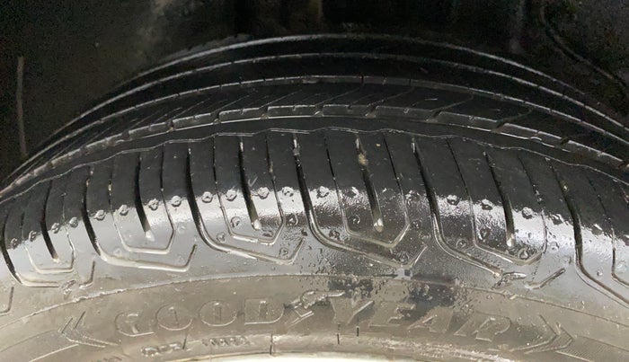 2022 Tata ALTROZ XM PLUS PETROL, Petrol, Manual, 57,204 km, Right Rear Tyre Tread