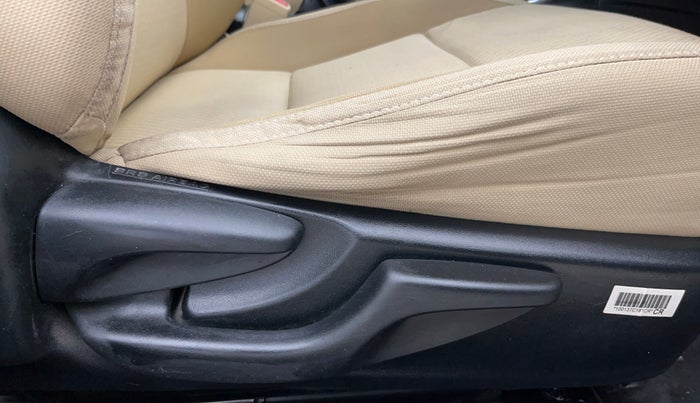 2018 Toyota Corolla Altis G PETROL, Petrol, Manual, 42,165 km, Driver Side Adjustment Panel