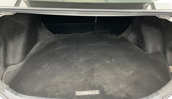 2018 Toyota Corolla Altis G PETROL, Petrol, Manual, 42,165 km, Boot Inside