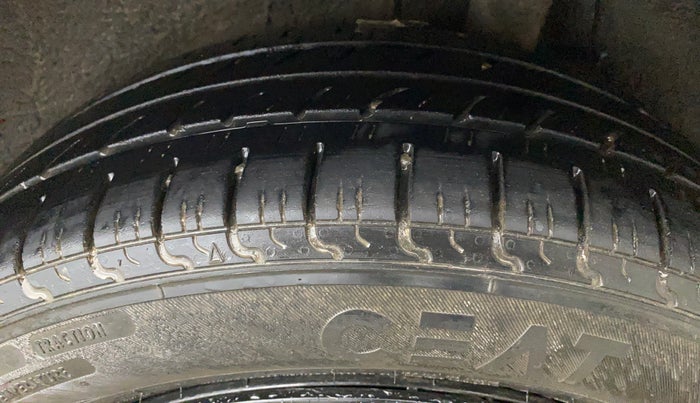 2018 Maruti IGNIS DELTA 1.2 AMT, Petrol, Automatic, 95,662 km, Left Rear Tyre Tread